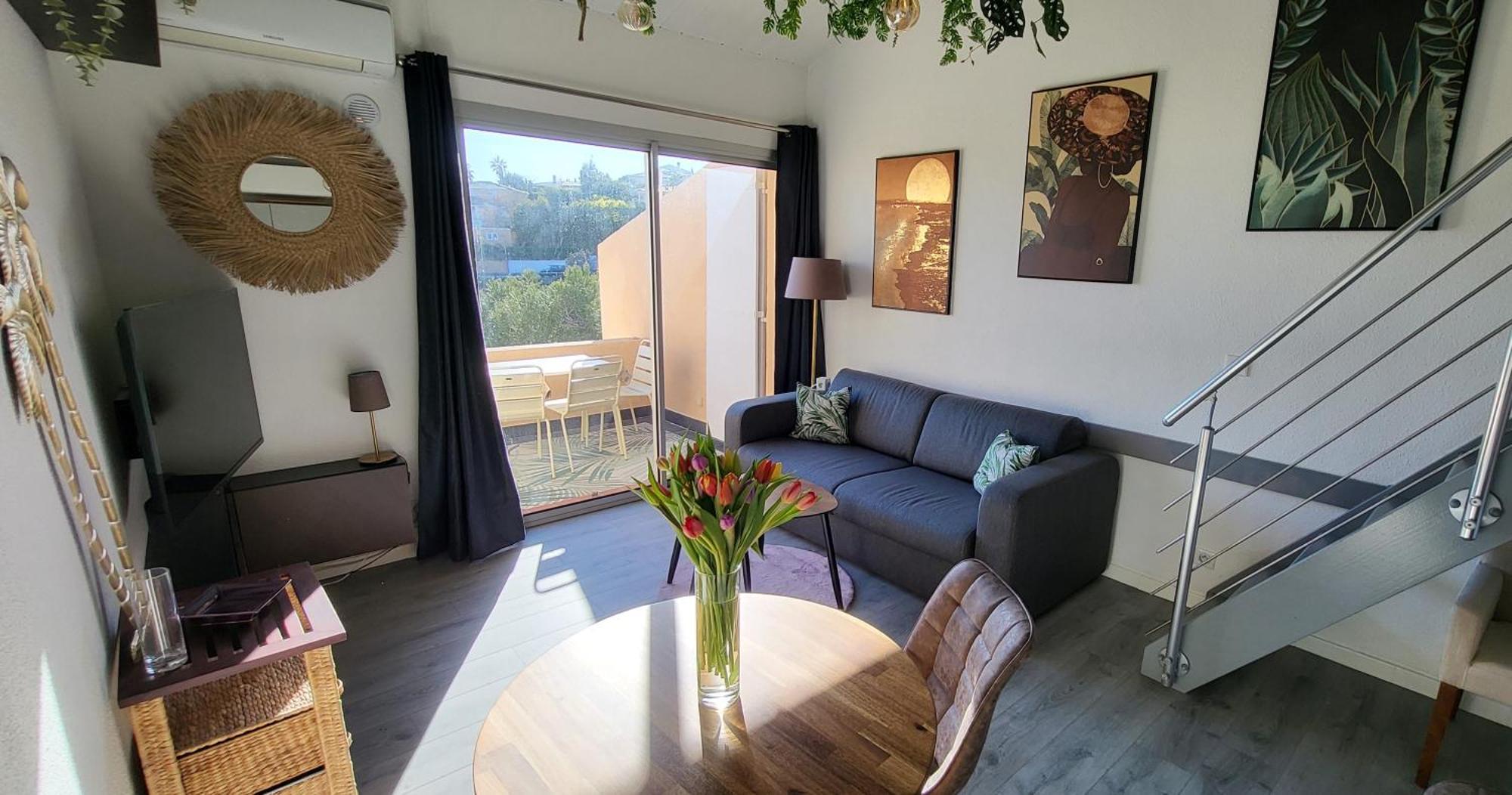 Appartement En Residence Avec Piscine 邦多勒 外观 照片